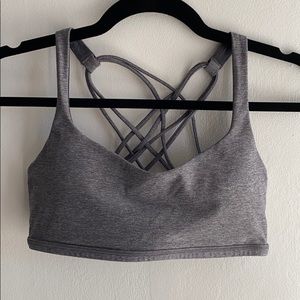 Lululemon free to be wild bra. Size 6.